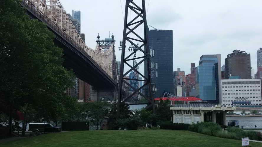 NYC_2015-06-18 12-17-43_CELL_20150618_121743
